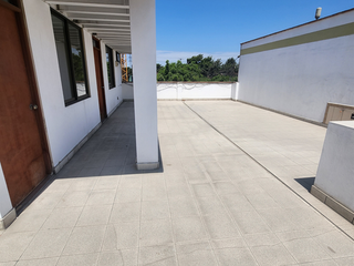 Foto 35 de Venta de Casa en doble ESQUINA, Frente al Jockey, Surco 🏡