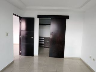 Foto 14 de ¡Vendo! Departamento La Vista Towers 2 Dormitorios, Cerca City Mall La Rotonda