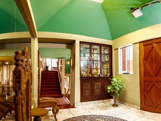 Foto 7 de Venta - Casa en Valle Hermoso, Surco.