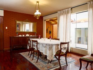 Foto 13 de Venta - Casa en Valle Hermoso, Surco.