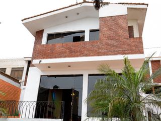 Foto 27 de Venta - Casa en Valle Hermoso, Surco.