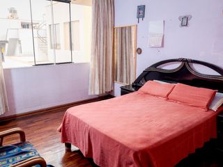 Foto 32 de Venta - Casa en Valle Hermoso, Surco.
