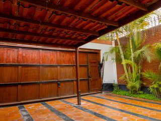 Foto 38 de Venta - Casa en Valle Hermoso, Surco.