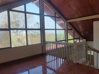 Foto 8 de Venta Casa en Lago de Capeira Vía a Daule Guayaquil - C358