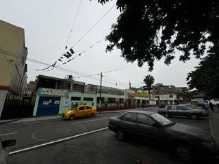 Foto 2 de SE REMATA CASA COMO TERRENO EN LOS MIRONES BAJOS, LIMA