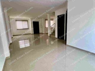 Foto 7 de Se alquila casa con piscina en urbanización napoli