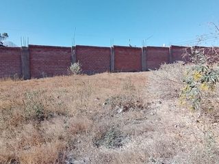 Foto 4 de ¡Oportunidad! Se Vende Amplio Terreno A Una Cuadra De La Av. Salaverry - Socabaya!
