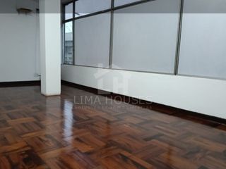 Foto 6 de ALQUILO OFICINA EN TOMAS MARSANO - SURCO