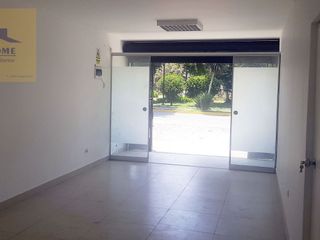 Foto 1 de ALQUILO LOCAL COMERCIAL EN SAN MIGUEL