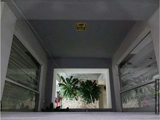 Foto 5 de VENDO EDIFICIO DE APARTAESTUDIOS. INGENIO 3 PISO