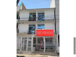 Foto 1 de VENDO EDIFICIO DE APARTAESTUDIOS. INGENIO 3 PISO