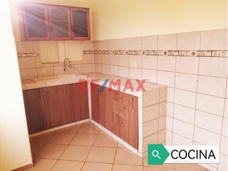 Foto 10 de Venta De Casa De 3 Pisos Con Terraza En El Distrito De Breña S/. 1'190,640.00 - $ 328,000.00