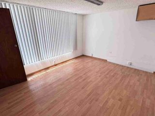 Foto 3 de casa comercial de renta