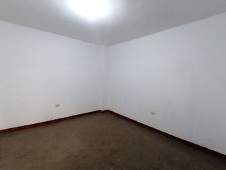 Foto 26 de 🏡 ¡Amplia Casa En Alquiler En San Miguel: Ideal Para Vivienda U Oficina A Puerta Cerrada!