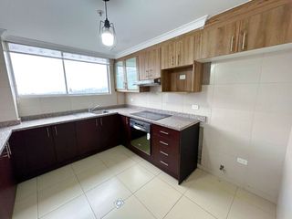 Foto 12 de VENTA DEPARTAMENTO URB. EL CONDADO