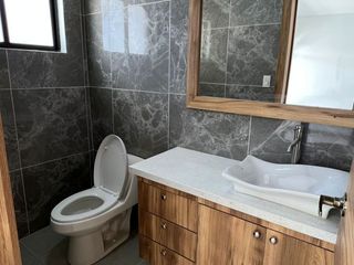 Foto 8 de Venta de Casa nueva en Cuenca, sector Ricaurte cerca de las 4 esquinas