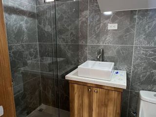 Foto 12 de Venta de Casa nueva en Cuenca, sector Ricaurte cerca de las 4 esquinas
