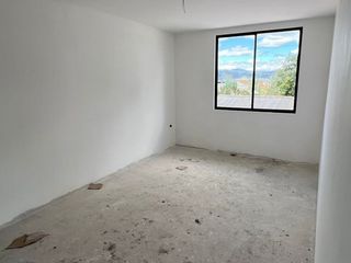 Foto 7 de Venta de Casa nueva en Cuenca, sector Ricaurte cerca del colegio sudamericano