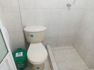 Foto 12 de Venta de casa comercial en Kennedy