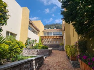 Foto 1 de Renta Casa Moderna de 3 habitaciones  – Urbanización San Isidro II
