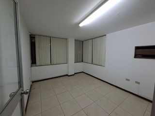 Foto 6 de SE ALQUILA OFICINA VISTA EXTERIOR - PABLO BERMUDEZ 150, URB. SANTA BEATRIZ  LIMA.