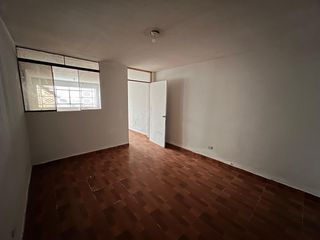 Foto 6 de VENDO CASA DE 3 DPTOS. + AZOTEA URB. LAS MALVAS CALLAO