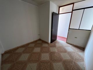Foto 12 de VENDO CASA DE 3 DPTOS. + AZOTEA URB. LAS MALVAS CALLAO