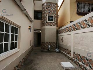 Foto 8 de Venta casa con patio grande Urb San Felipe Guayaquil, 3 habitaciones