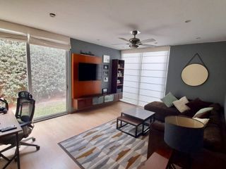 Foto 8 de En ALQUILER, moderna casa con Piscina y finos acabados 🏡💙