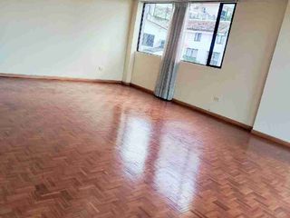 Foto 17 de Arriendo Departamento Quito Tennis, Mariano Echeverría y Brasil