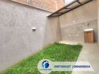 Foto 16 de Rento 2 Casas por estrenar en Cuenca sector Las pencas – 3 dormitorios, 2 garajes, jardín.