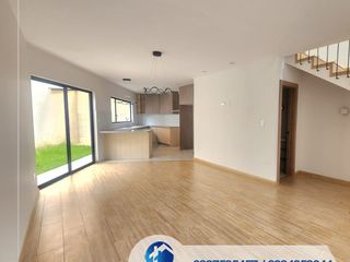 Foto 10 de Rento 2 Casas por estrenar en Cuenca sector Las pencas – 3 dormitorios, 2 garajes, jardín.