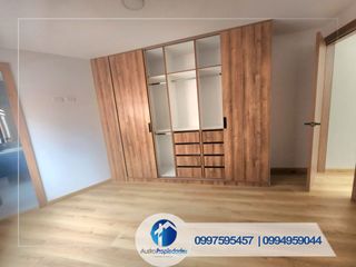 Foto 13 de Rento 2 Casas por estrenar en Cuenca sector Las pencas – 3 dormitorios, 2 garajes, jardín.