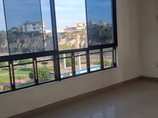 Foto 8 de 🏡 ALQUILO Departamento moderno en Huanchaco – Frente a parque, a 2 cuadras del mar 🌊