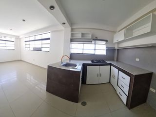 Foto 5 de 🏡 ALQUILO Departamento moderno en Huanchaco – Frente a parque, a 2 cuadras del mar 🌊