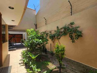 Foto 19 de Alquilo linda casa por la plaza de Yanahuara en Yanahuara