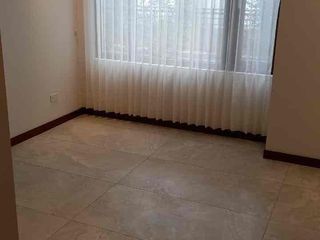 Foto 9 de Renta Moderno y por estrenar  deoaratsmrnto de 2 dormitorios en Cumbaya