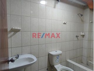 Foto 14 de Local Comercial Almacén en Venta - 750 m² en Pleno Cercado de Lima