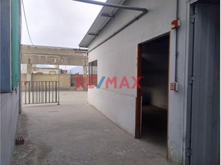 Foto 15 de Local Comercial Almacén en Venta - 750 m² en Pleno Cercado de Lima