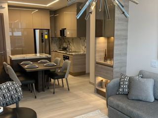 Foto 1 de Venta Departamento Nuevo, Av. República del Salvador