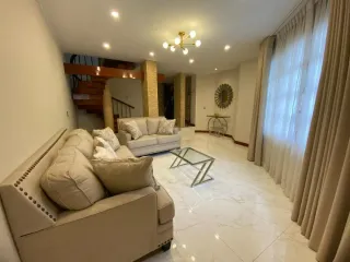 Foto 1 de VENTA DE CASA - SAN BROJA