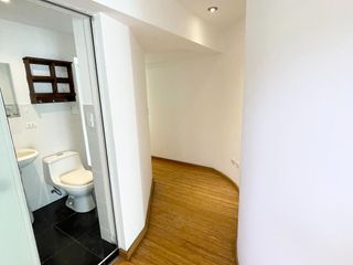 Foto 9 de ALQUILO Departamento en MIRAFLORES 4 Habitaciones 3 Baños 2 Estacionamientos 140m2