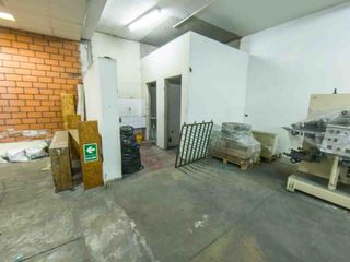 Foto 9 de Venta De Local Comercial En Lince