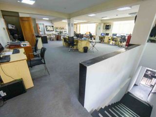 Foto 21 de Venta De Local Comercial En Lince