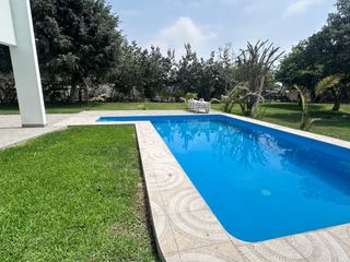 Foto 3 de OPORTUNIDAD DE ALQUILAR HERMOSA CASA MODERNA EN PACHACAMAC CON PISCINA AMOBLADO