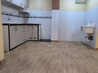 Foto 3 de 🏡 / Alquiler / Departamento 75 M² / Ubicación Estratégica En Los Olivos – Pro / 🌳 Frente A Parque / Cerca A Real Plaza Y Mega Plaza /