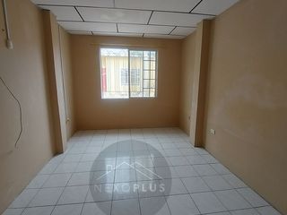 Foto 3 de En Machala En Venta Villa de dos Dormitorios en Urbanización Privada Portal de Los Esteros