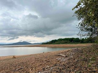 Foto 4 de lotes a Borde de la Represa de Betania