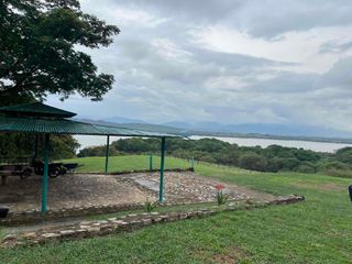 Foto 18 de lotes a Borde de la Represa de Betania