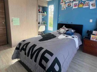 Foto 6 de Hermosa casa en urbanización (Ricaurte) OPORTUNIDAD